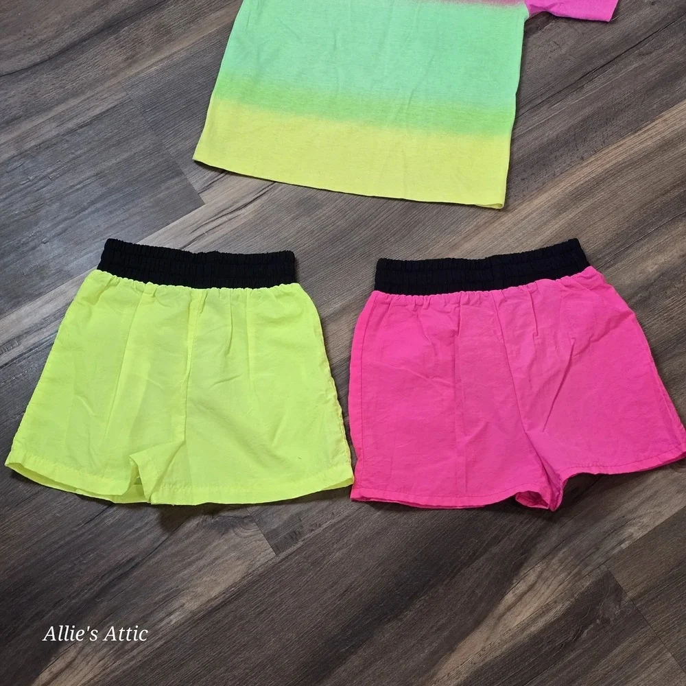 Girls 90s Vintage Volleyball T-Shirt Shorts Set Neon Pink Green Single Stitch 8*